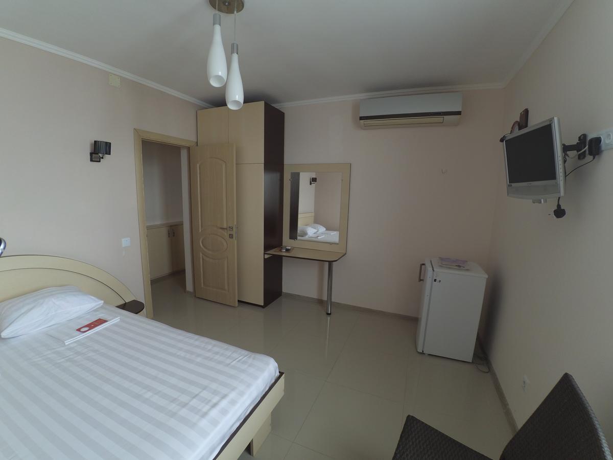 Asteria Hotel Oldenburg Bagian luar foto